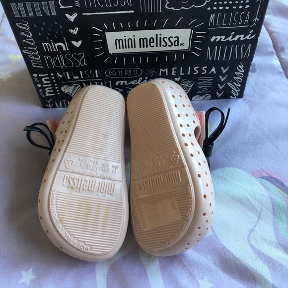 Mini Melissa Shoes - Picture 4 of 5
